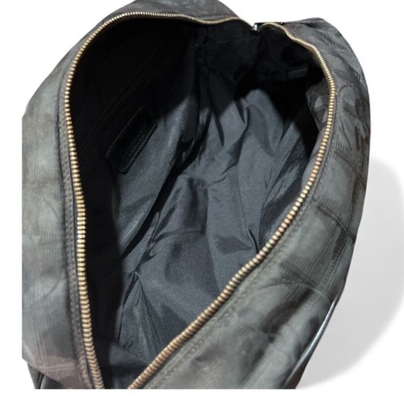 Chanel travel line mini Boston shoulder bag in black nylon - Picture 10 of 11